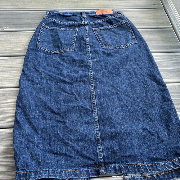 JCrew denim skirt, pencil, slit in front, midi, dark wash, size 24 - Picture 6 of 9